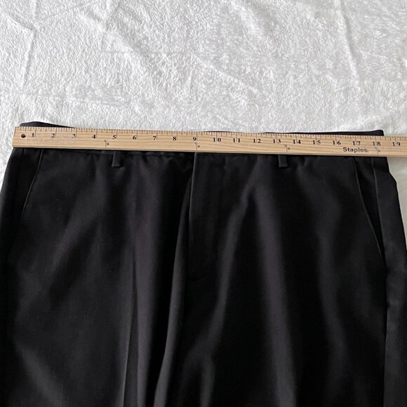 Dockers Slim Fit Men's Pants (Actual 36x29) Black Excellent Condition - Picture 4 of 9
